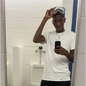 Meet your Posher, Isaiah